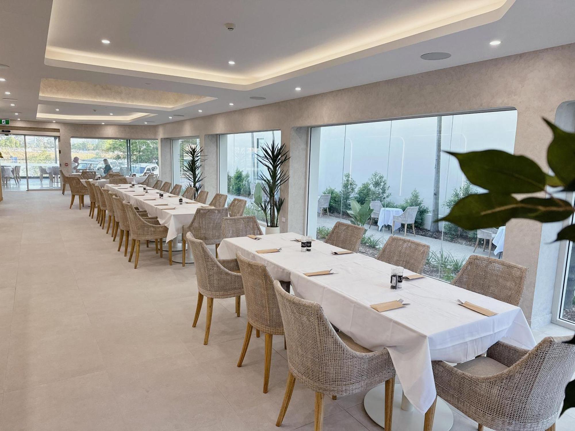 Belmoral Corporate Suites (Adults Only) Townsville Exterior photo